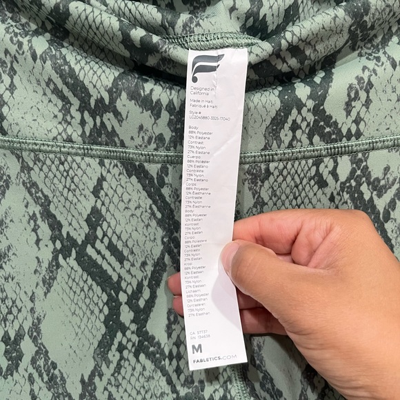 Fabletics On-The-Go PowerHold® High-Waisted Legging - Picture 8 of 9